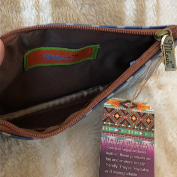 New Mlavi Kawaii Style Bulldog Vegan Pouch 🐶 - Picture 7 of 8